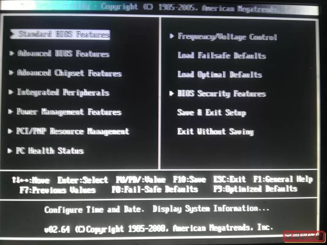 win7系统BIOS设置通电启动图1